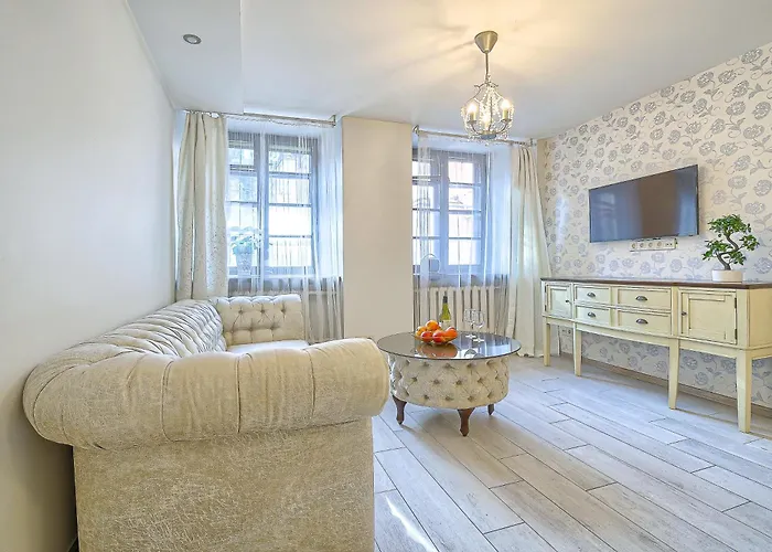 Elegant In Old Town Self Check In 24x7 By H&h