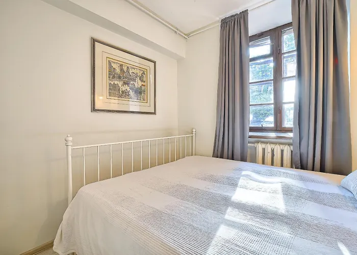 Apartamento Elegant In Old Town Self Check In 24x7 By H&h Vilnius